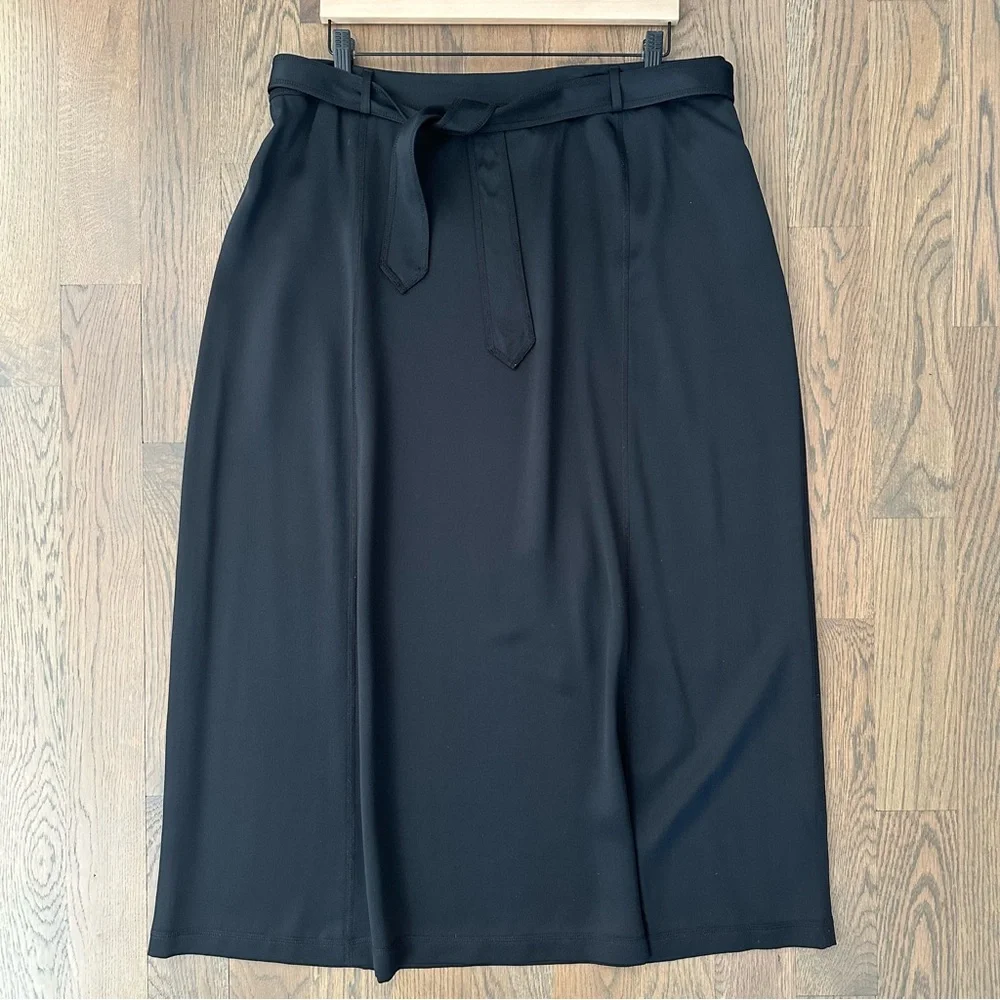 Vintage Dana Buchman High Rise A-Line Satin Midi Skirt in Black Size 16 / Large